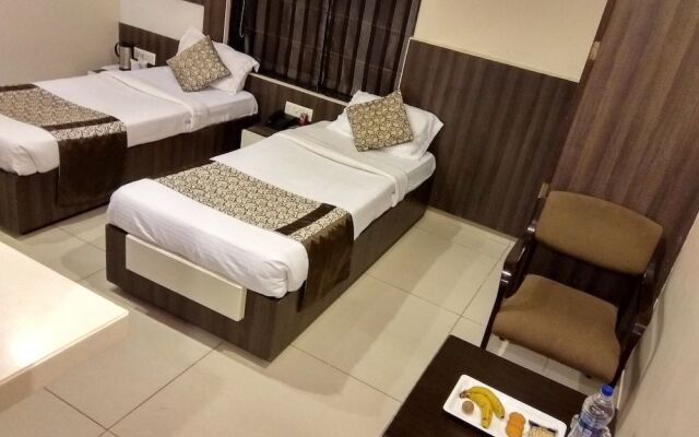 JK Rooms 121 Hotel Shaheen International