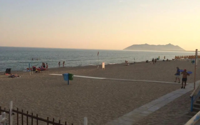 Prestigioso Attico 20 mt dal mare