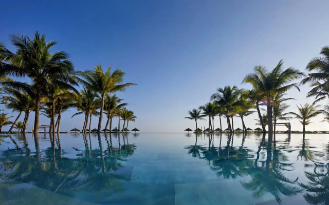 Hoi An Royal Beachfront Villas