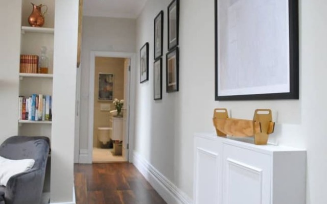 Beautiful 2 Bedroom Flat in Prime Notting Hill Location