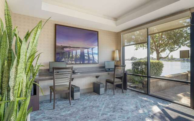 Best Western Plus Bayside Hotel