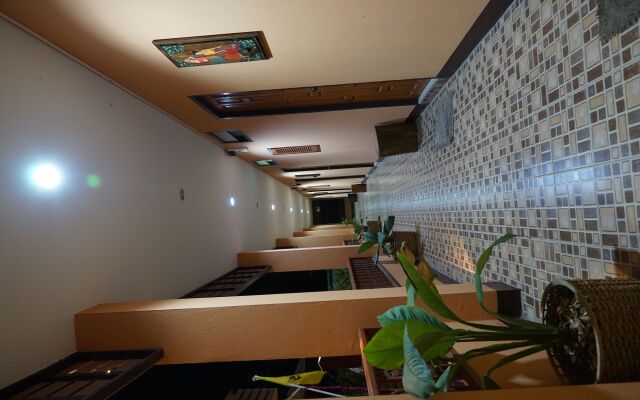 Banlanna Services Apartment