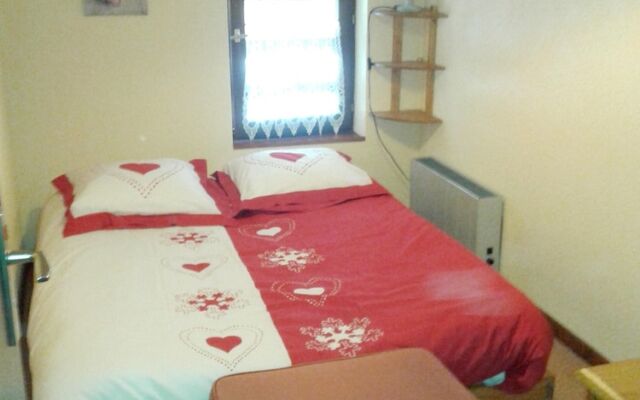 Apartment With 2 Bedrooms in Saint-gervais-les-bains, With Wonderful M