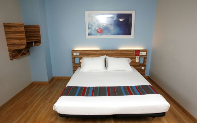 Travelodge Madrid Metropolitano