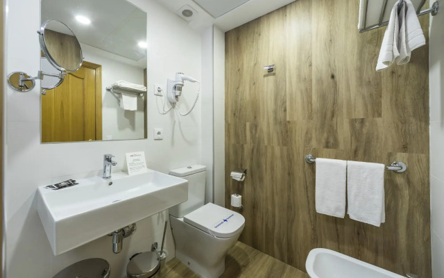 Rosaleda Del Mijares