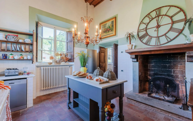 Villa Borbone - Perched on the Lucca Hills - Villas_and_Bungalows in 卢卡 - Photo 5