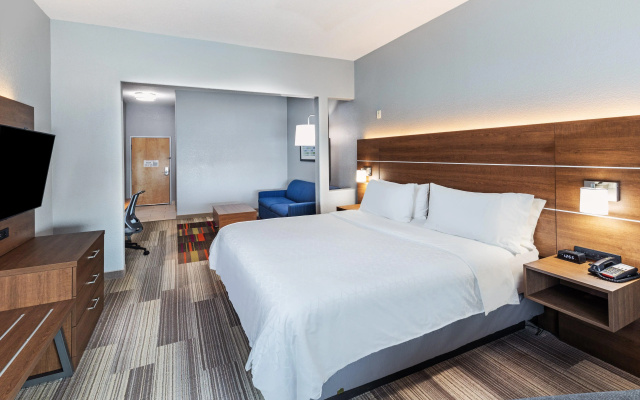 Holiday Inn Express & Suites Austin NE - Hutto by IHG