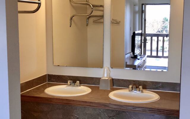 Sea-Tac Airport Value Inn