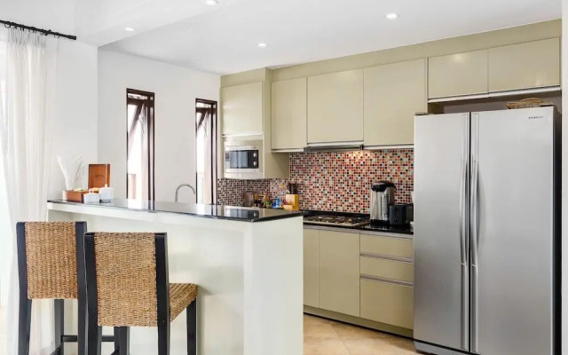 HSH - 3 Bedrooms Front Beach - Bangrak