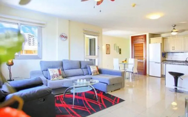 Belvilla by OYO Apartamento Sol y Paraaso II