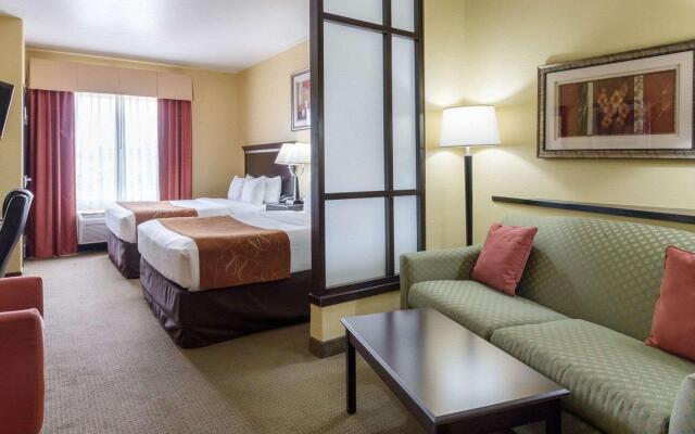 Comfort Suites
