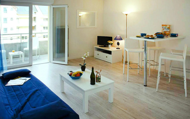 Les Isles de Sola Apartment in Grandcamp