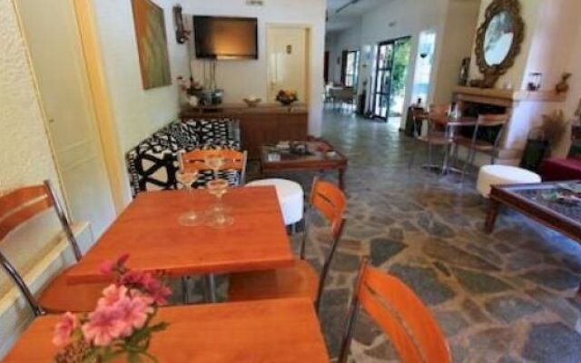 Katerina's Hotel And Bungalows