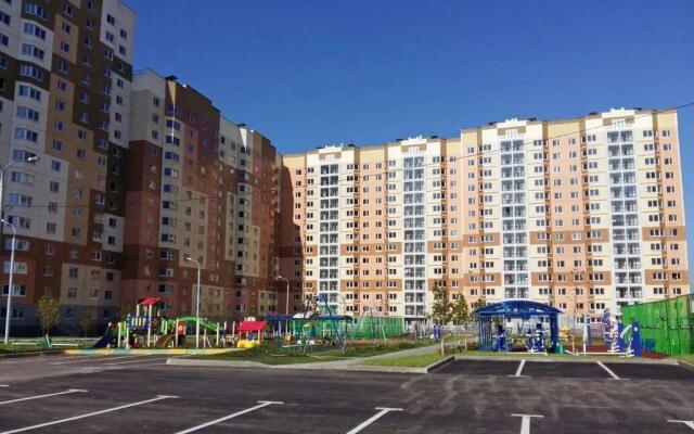 Apartments on Kuryzhova street 32