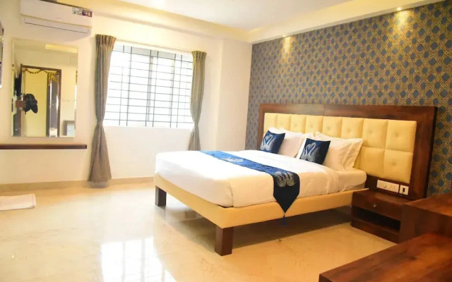 Hotel Golden Evana
