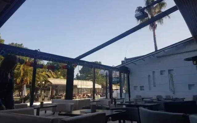 Aktis Hotel