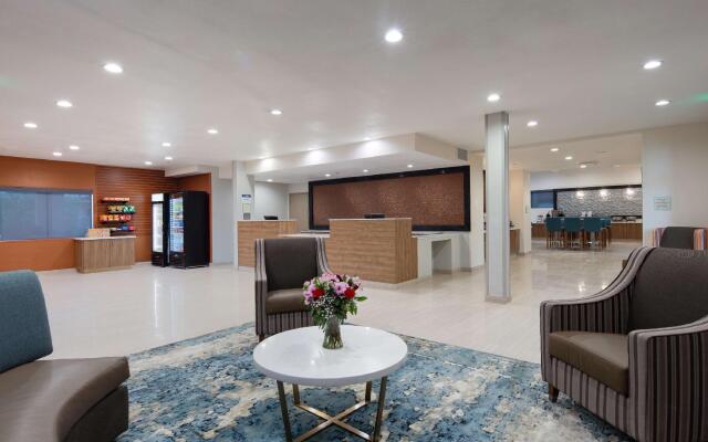 Best Western Carlsbad by the Sea