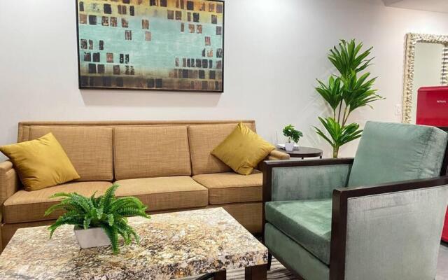 GRAN UBICACIÓN, en la zona de SANTA FE, KING BED