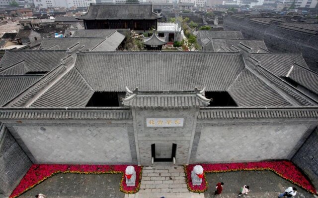 Yangzhou Centre & Residence