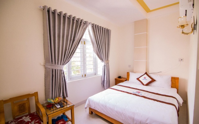 Venus Hotel – Guest Rooms – Quy Nhon
