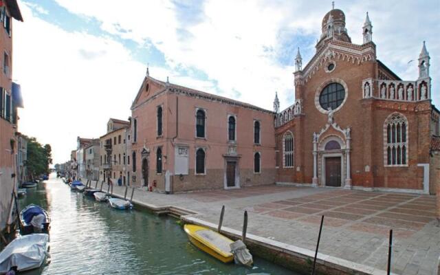 Casa Contarini