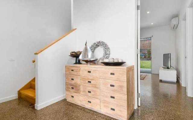 Beach Road Luxury with Ocean Views – Guest Rooms – Aireys Inlet