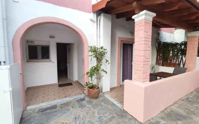 Villa Avra