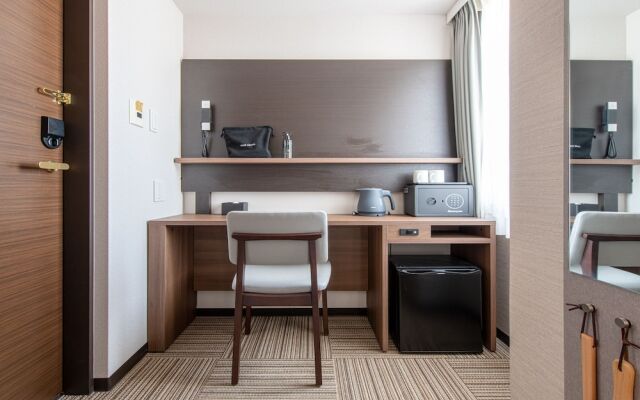 Hotel Sanrriott osakahommachi