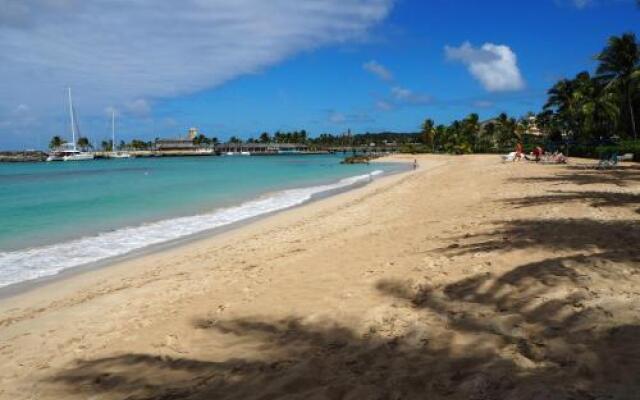 Coral Sands And Carib Edge