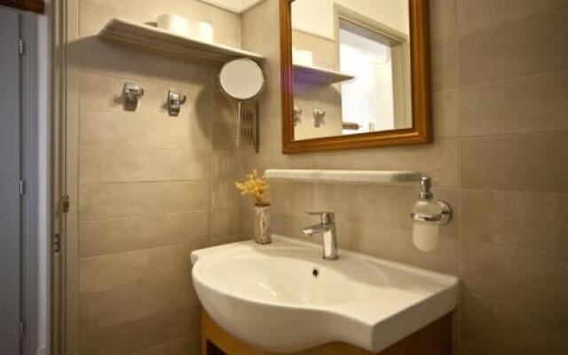 Paros Apartments