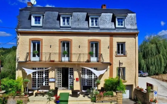 hotelImage