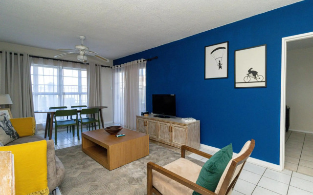 Modern Seaview Apartment