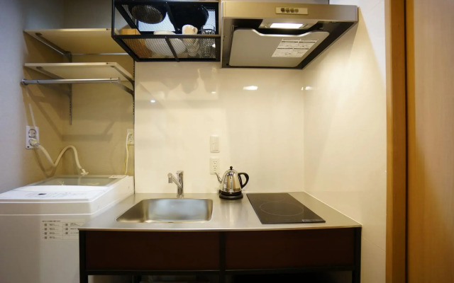 Rona Hotel