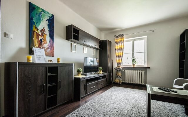 Elegant Apartment Old Town IV