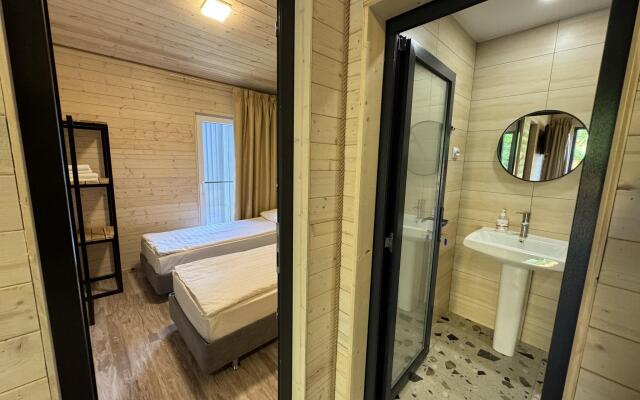 Klever HoteL