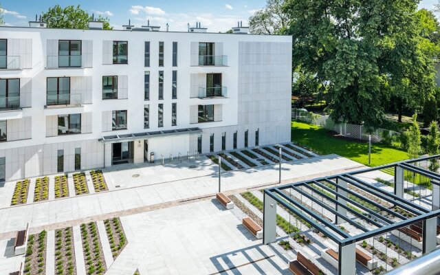 Apartments with Event Space & Hot Tub