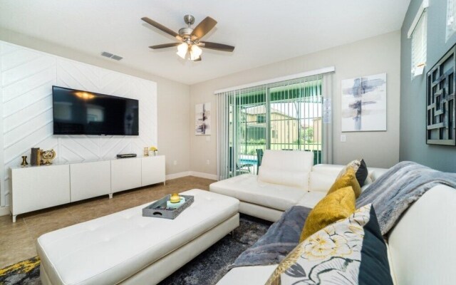 5267 Wildwood Way 5 Bedroom Home