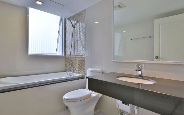 United Residence Ekamai Bangkok