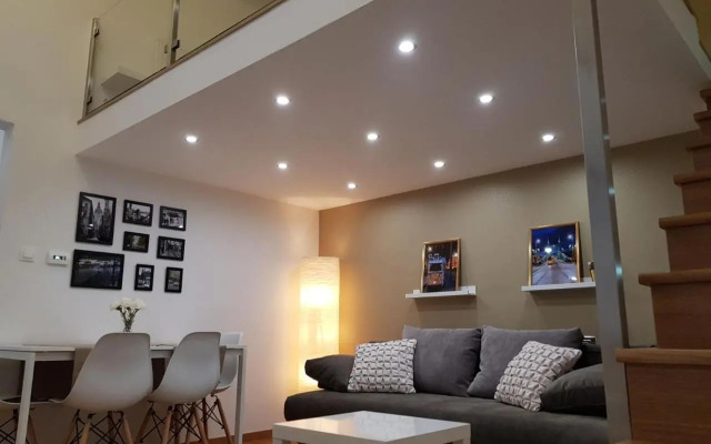 Renaissance Studio Apartment