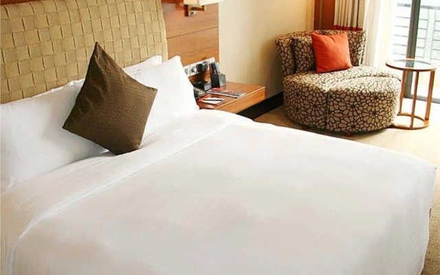 Crowne Plaza Chongqing Riverside