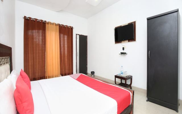 Collection O 15996 Ma Resort