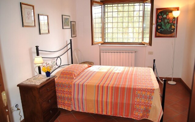 Holiday House for 8 Persons With Pool