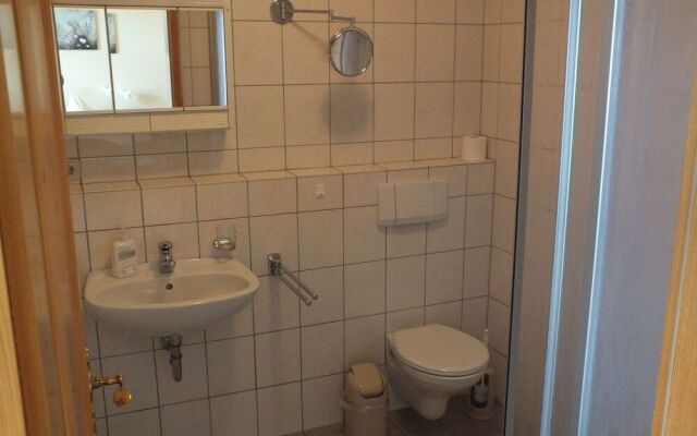 Appartements & Reitschule Fuchsenhof