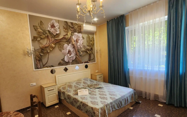 Вилла на Крыловской