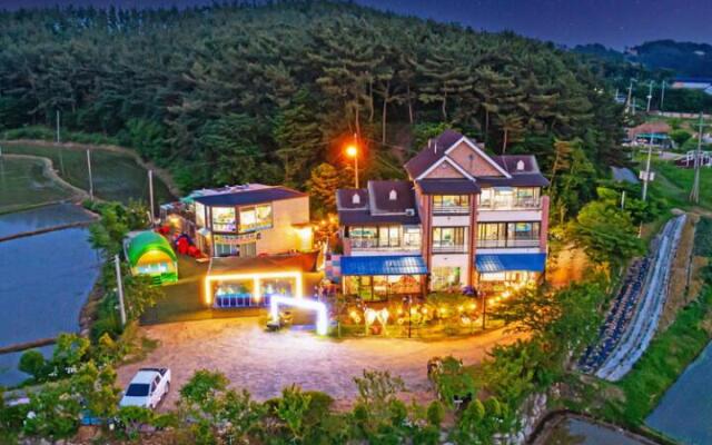 La Luna Spa Pension
