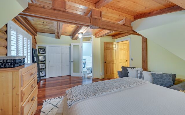 Dreamy Alpine Cabin w/ Hot Tub, Fireplace & More!