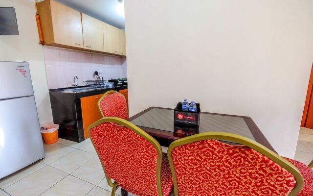 2 Bedrooms at Grand Palace Kemayoran Apartment by Travelio