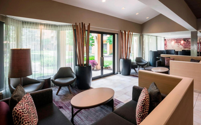 Courtyard by Marriott Chicago O'Hare