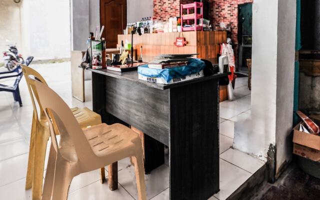 SPOT ON 91792 Solo Baru 2 Homestay Syariah