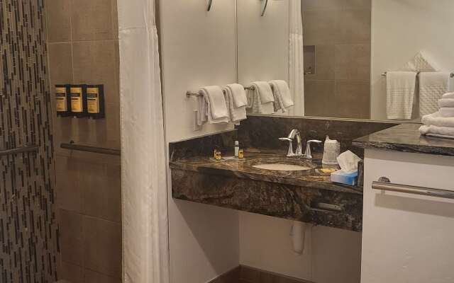 Best Western Plus Butte Plaza Inn